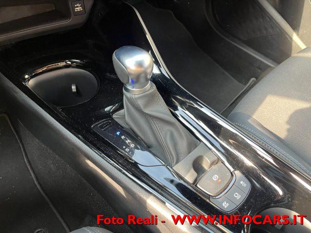 TOYOTA C-HR 2.0 Hybrid E-CVT Trend - PROMO