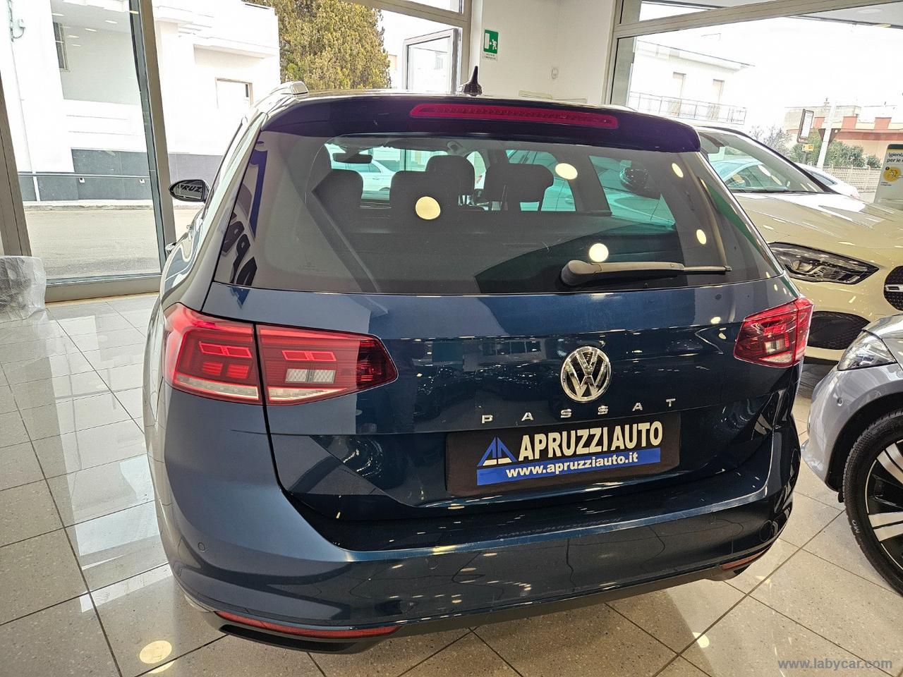 VOLKSWAGEN Passat Var. 1.6 TDI DSG EVO Business BMT