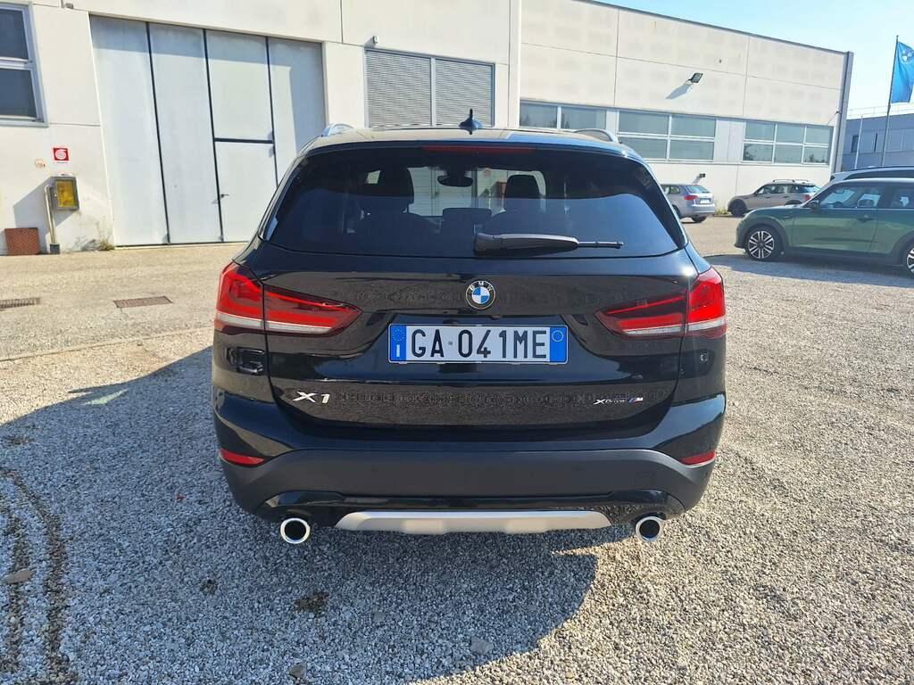 BMW X1 18 d xLine xDrive Steptronic