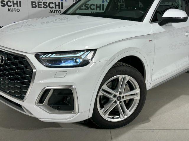 AUDI Q5 SPORTBACK 40 TDI quattro S tronic S line