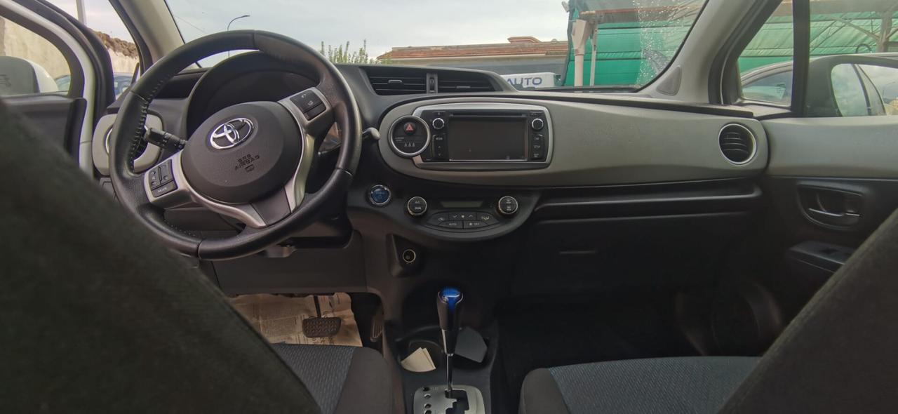Toyota Yaris 1.5 Hybrid 5 porte 2014 USATO