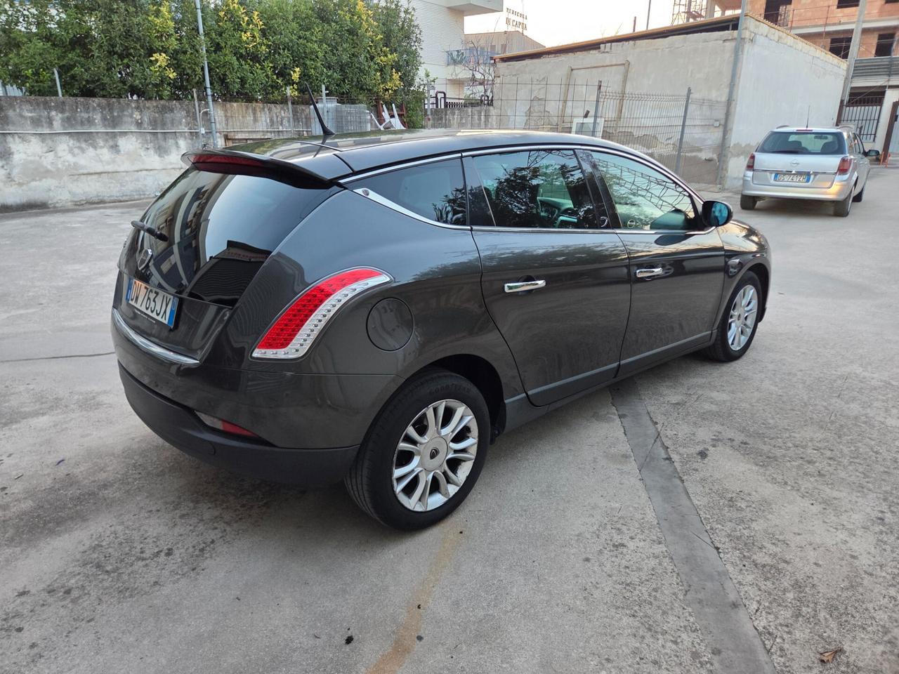 Lancia Delta 1.6 MJT DPF Platino