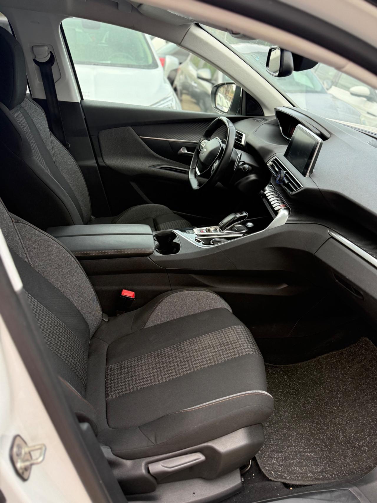Peugeot 3008 BlueHDi 130 S&S EAT8 GT Line