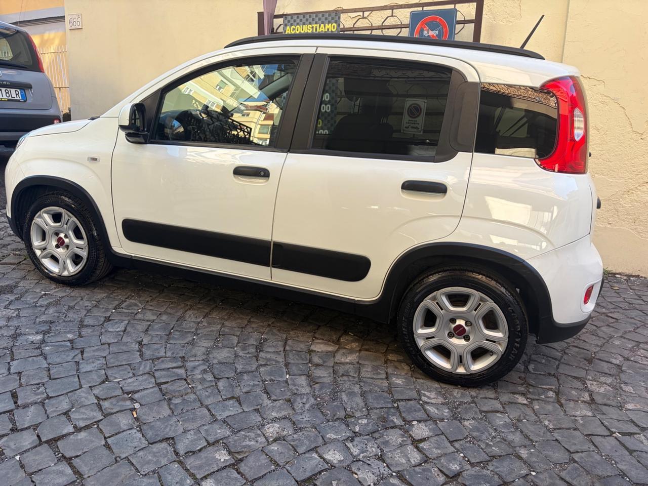 Fiat Panda 1.0 FireFly S&S Hybrid City Cross