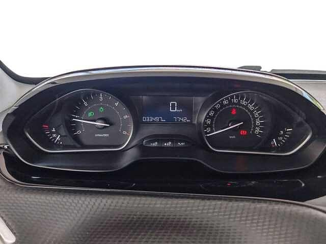 Peugeot 2008 BlueHDi 100 S&S Signature