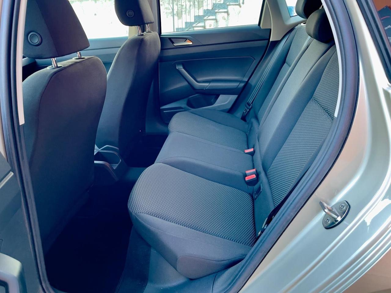 Volkswagen Polo 1.0 Comfortline
