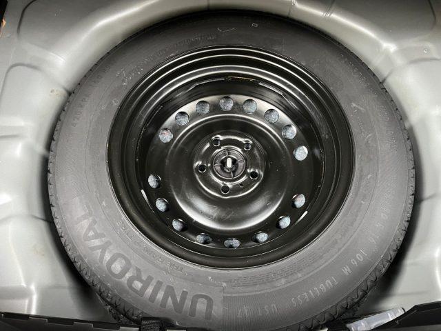 RENAULT Captur Blue dCi 115 CV EDC Initiale Paris