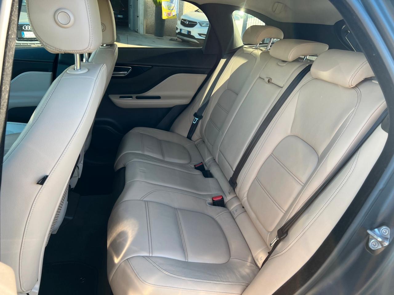 Jaguar F-Pace 2.0 D 240 CV AWD aut. Prestige