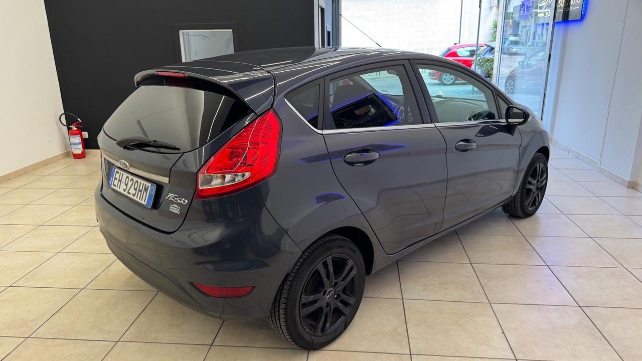 Ford Fiesta 1.4 TDCi 5p. Titanium