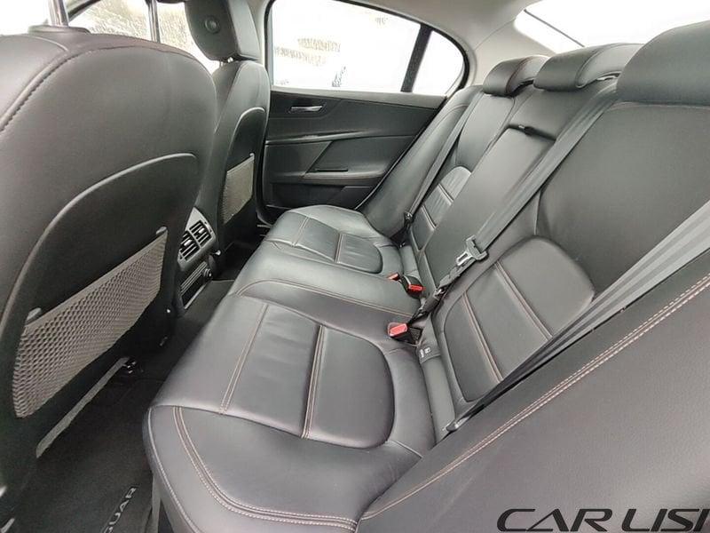 Jaguar XE 2.0 D 180 CV aut. Prestige