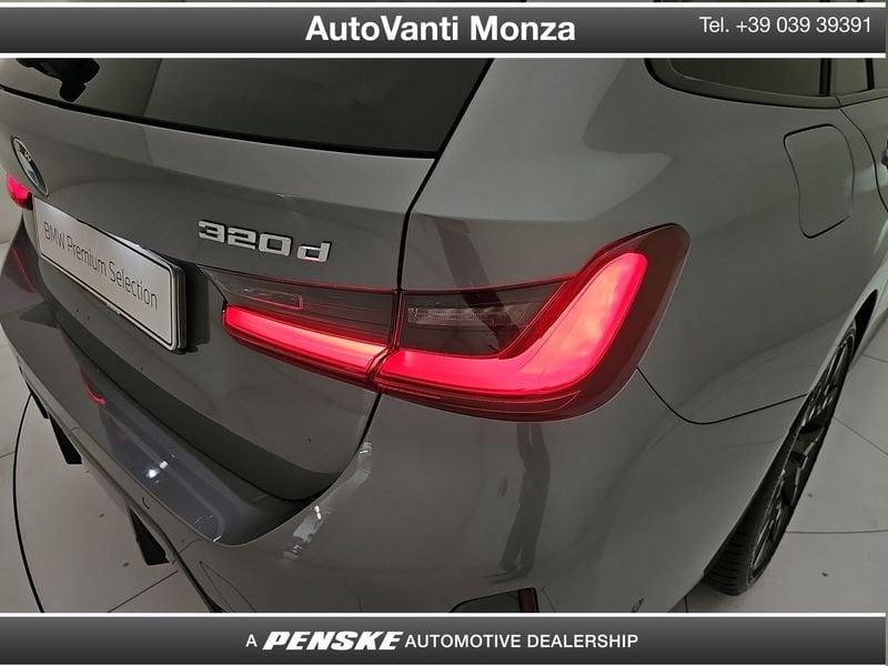 BMW Serie 3 320d 48V xDrive Touring Msport Pro + PNEUMATICI ESTIVI