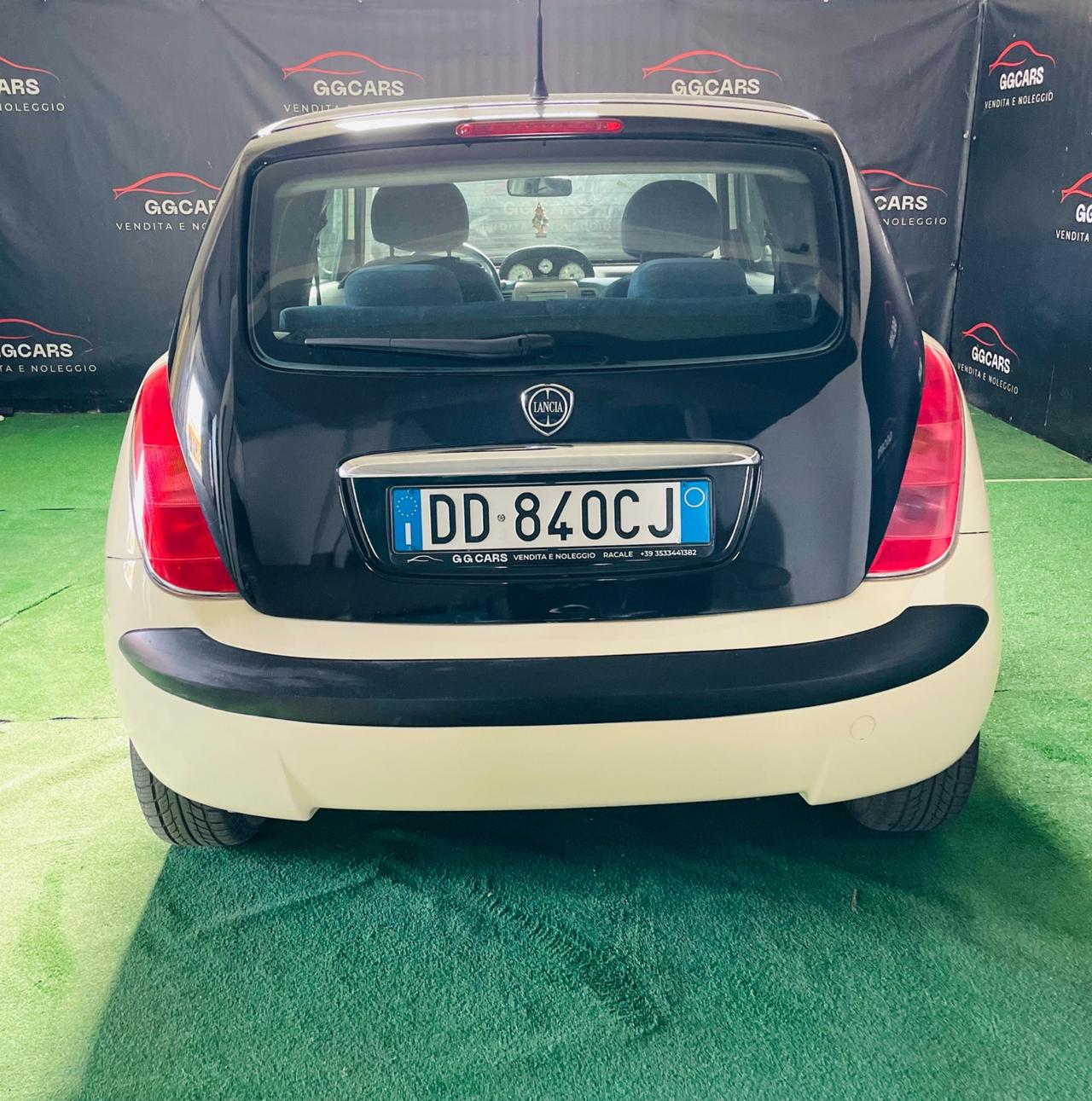 Lancia Ypsilon 1.3 Multijet 16V Argento 100