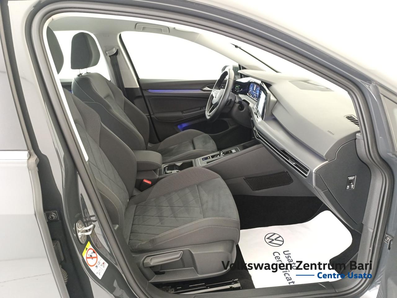 Volkswagen Golf variant 2.0 tdi style 150cv dsg