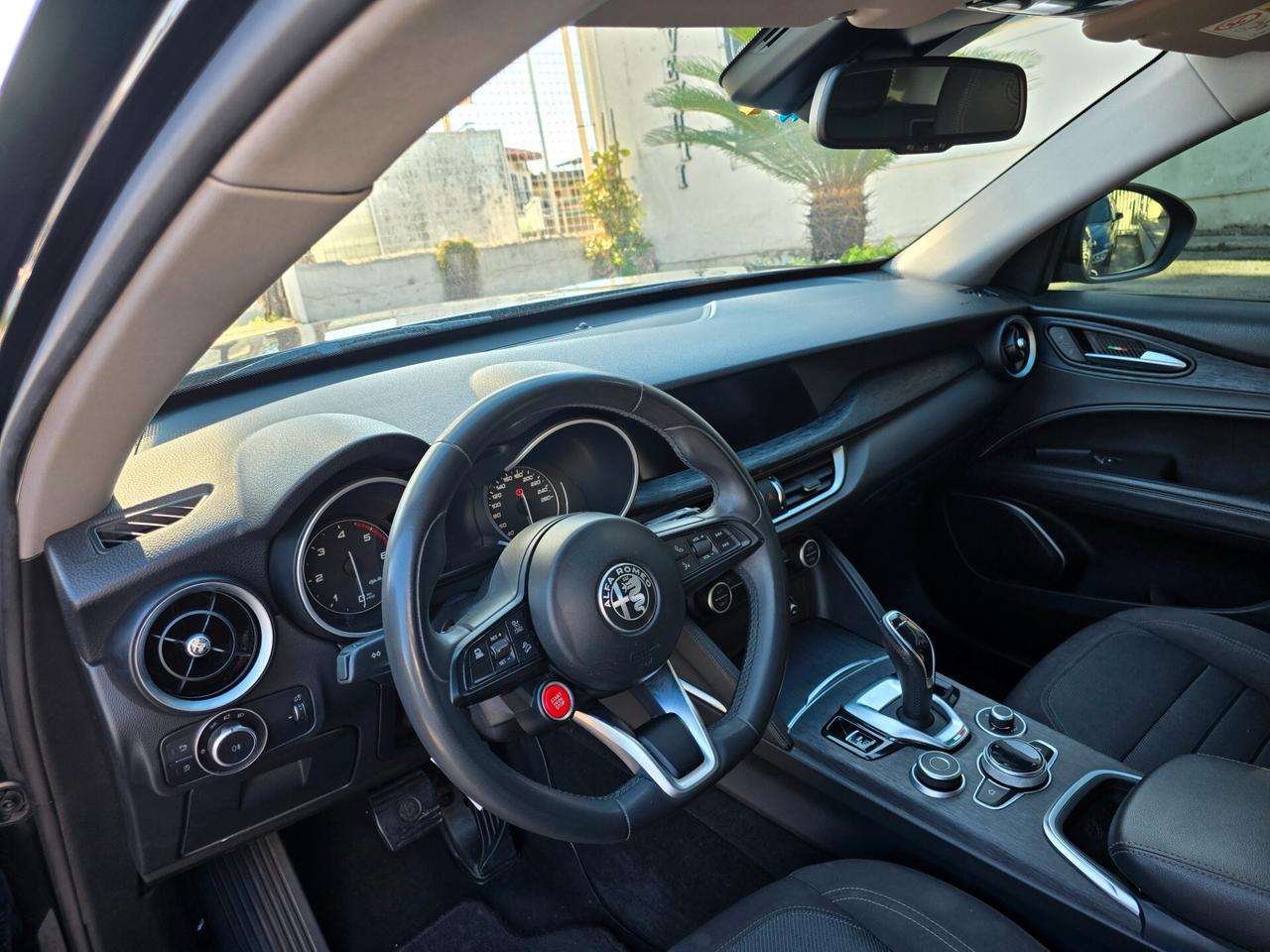 Alfa Romeo Stelvio 2.2 Turbodiesel 190 CV AT8 Q4 Business