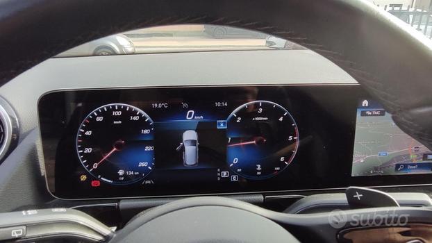 MERCEDES-BENZ B 180 d Automatic Sport "NAVI"LED