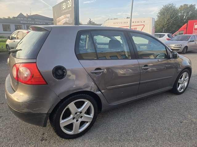 Volkswagen Golf Golf 5p 1.6 fsi Sportline