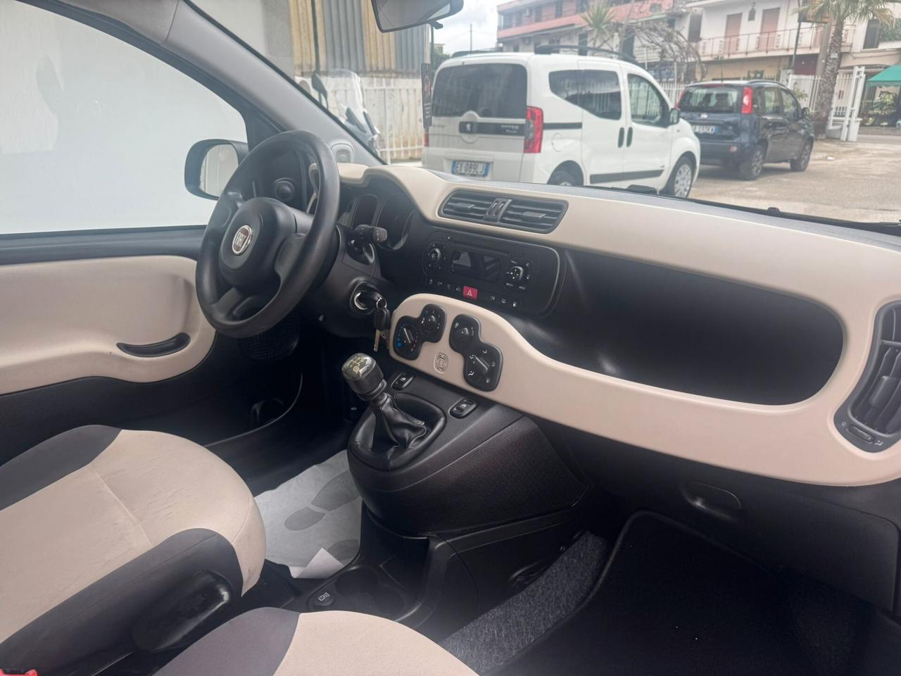 Fiat Panda 0.9 TwinAir Turbo Natural Power Lounge