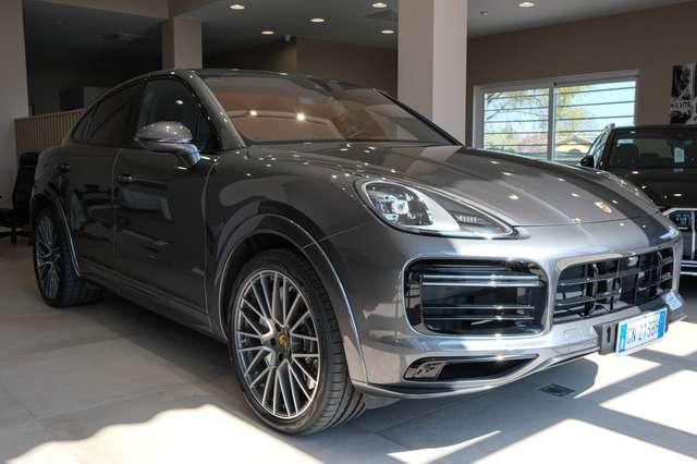 Porsche Cayenne Coupe 4.0 V8 Turbo