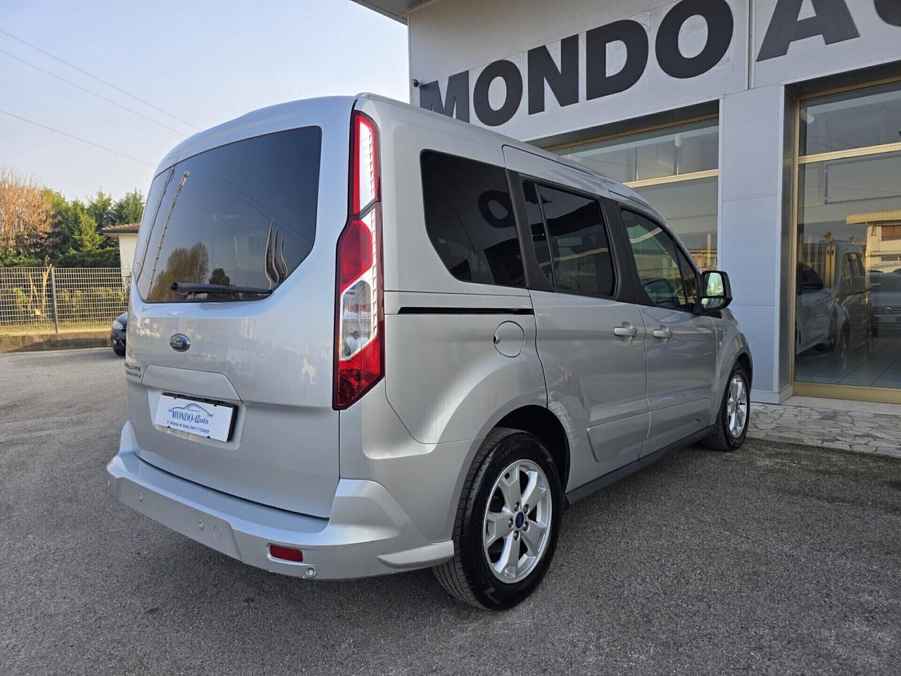 Ford Tourneo Connect 1.5 TDCI Titanium 5p.