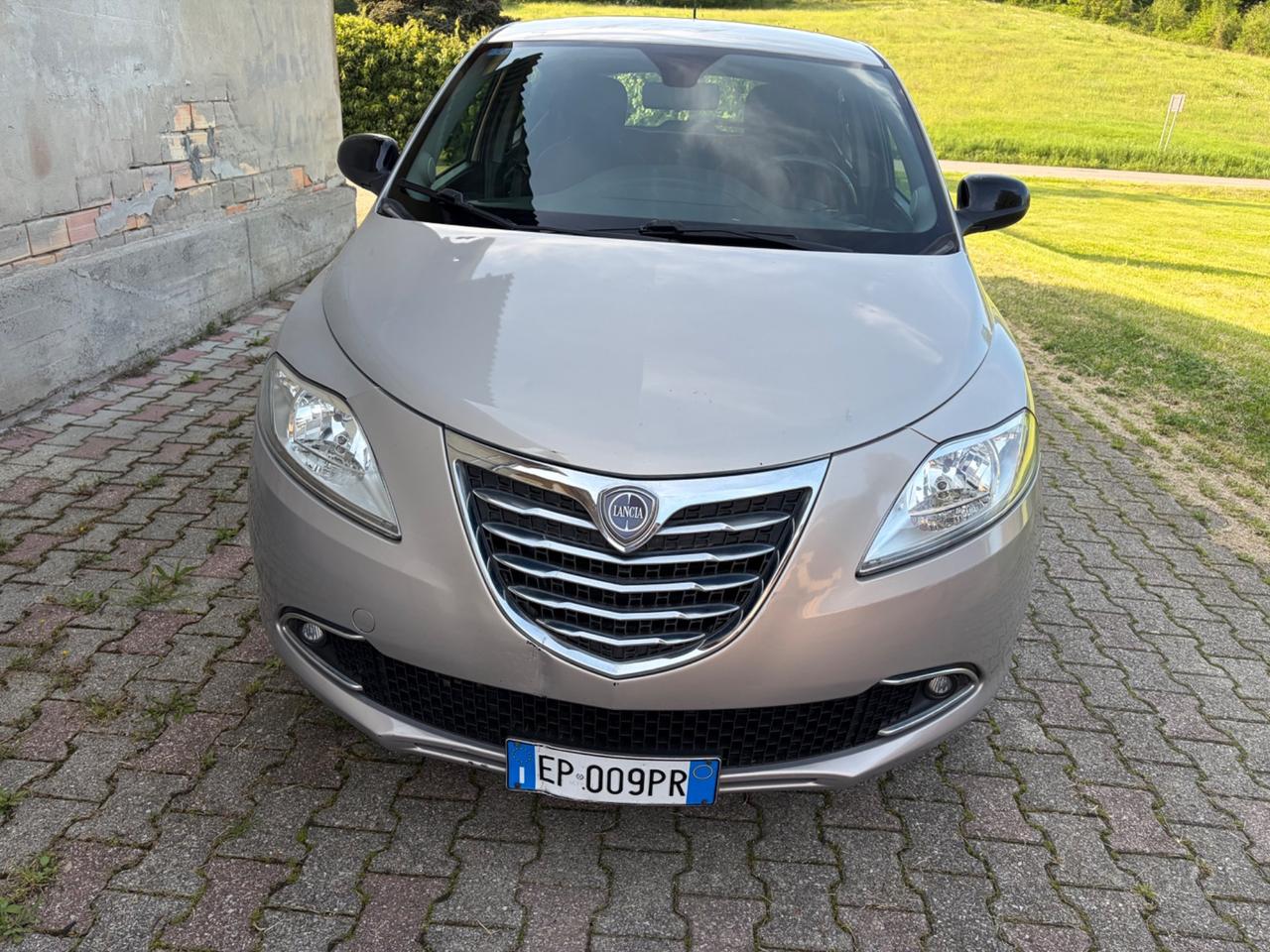 Lancia Ypsilon 0.9 TwinAir Metano Ecochic