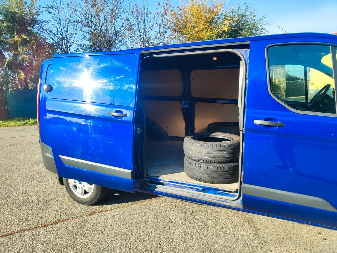 Ford Transit passo lungo