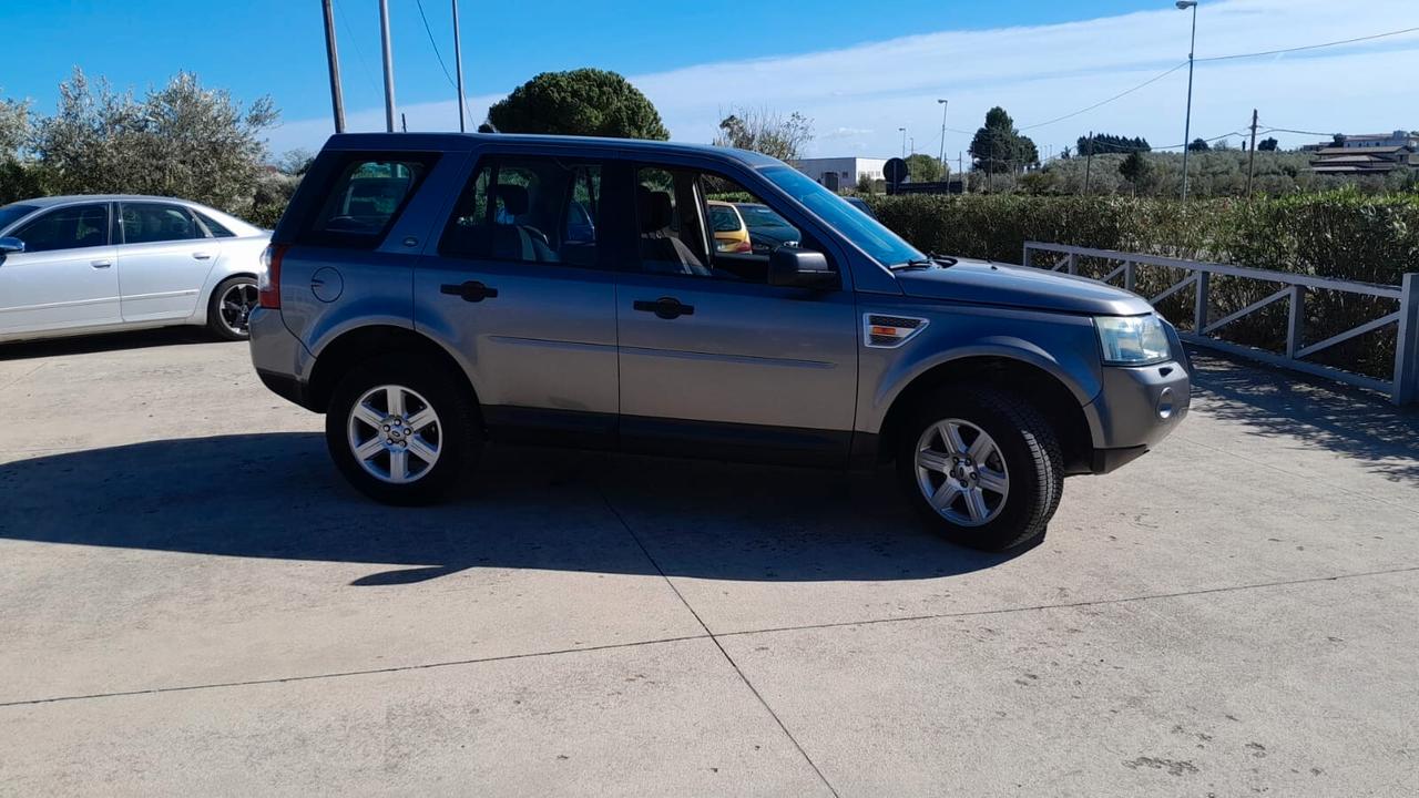 Land Rover Freelander 2.2 TD4 S.W. E