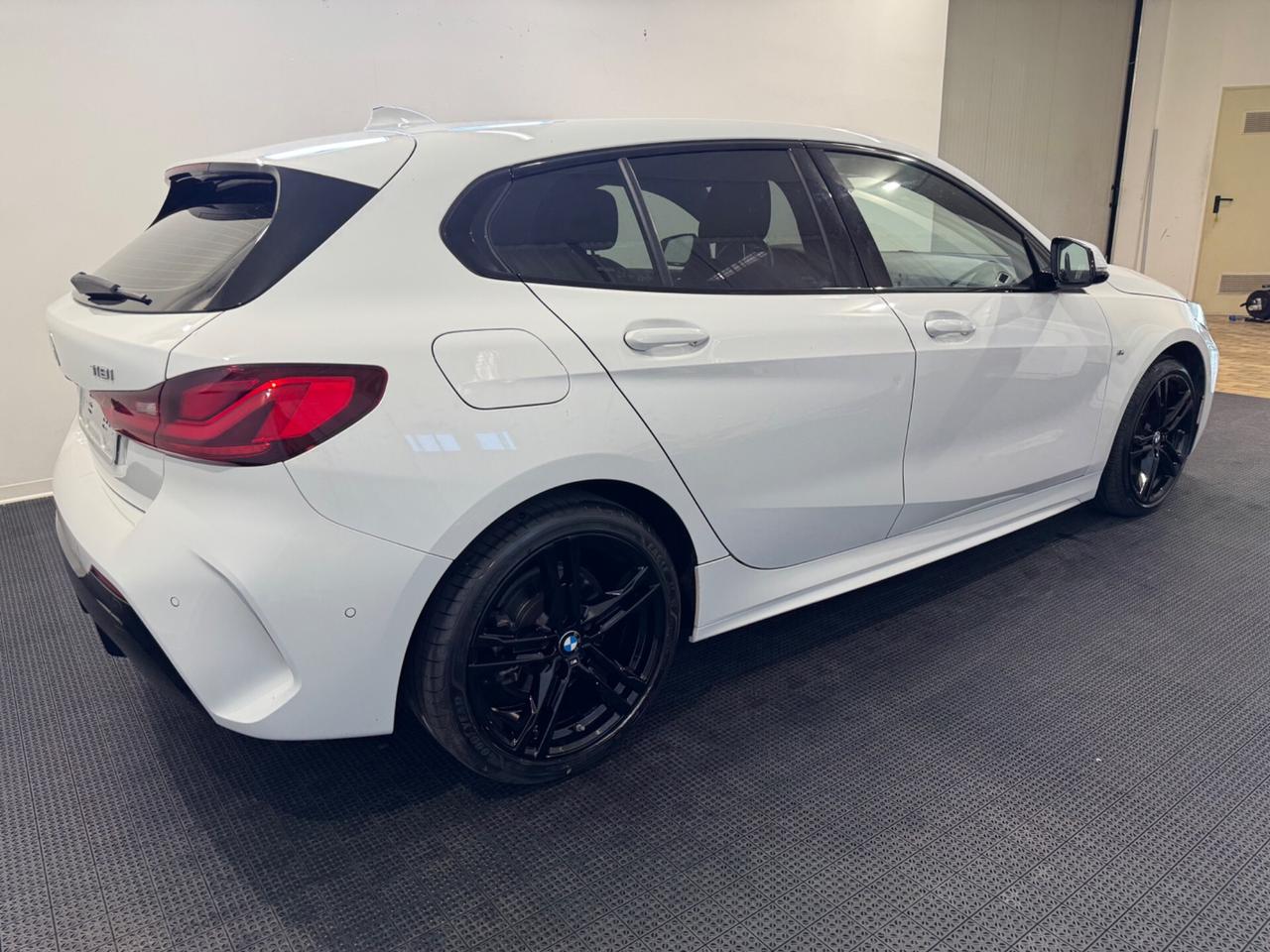 Bmw 118 118i 5p. Msport