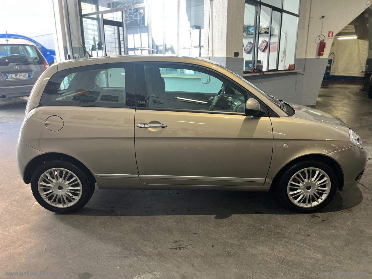 LANCIA Ypsilon 1.2 69 CV Diva