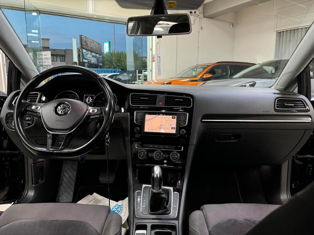 Volkswagen Golf 1.6 TDI 110 CV DSG Highline 2017