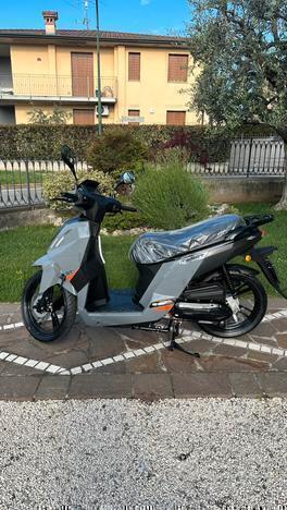 Peugeot Tweet 125 euro 5+