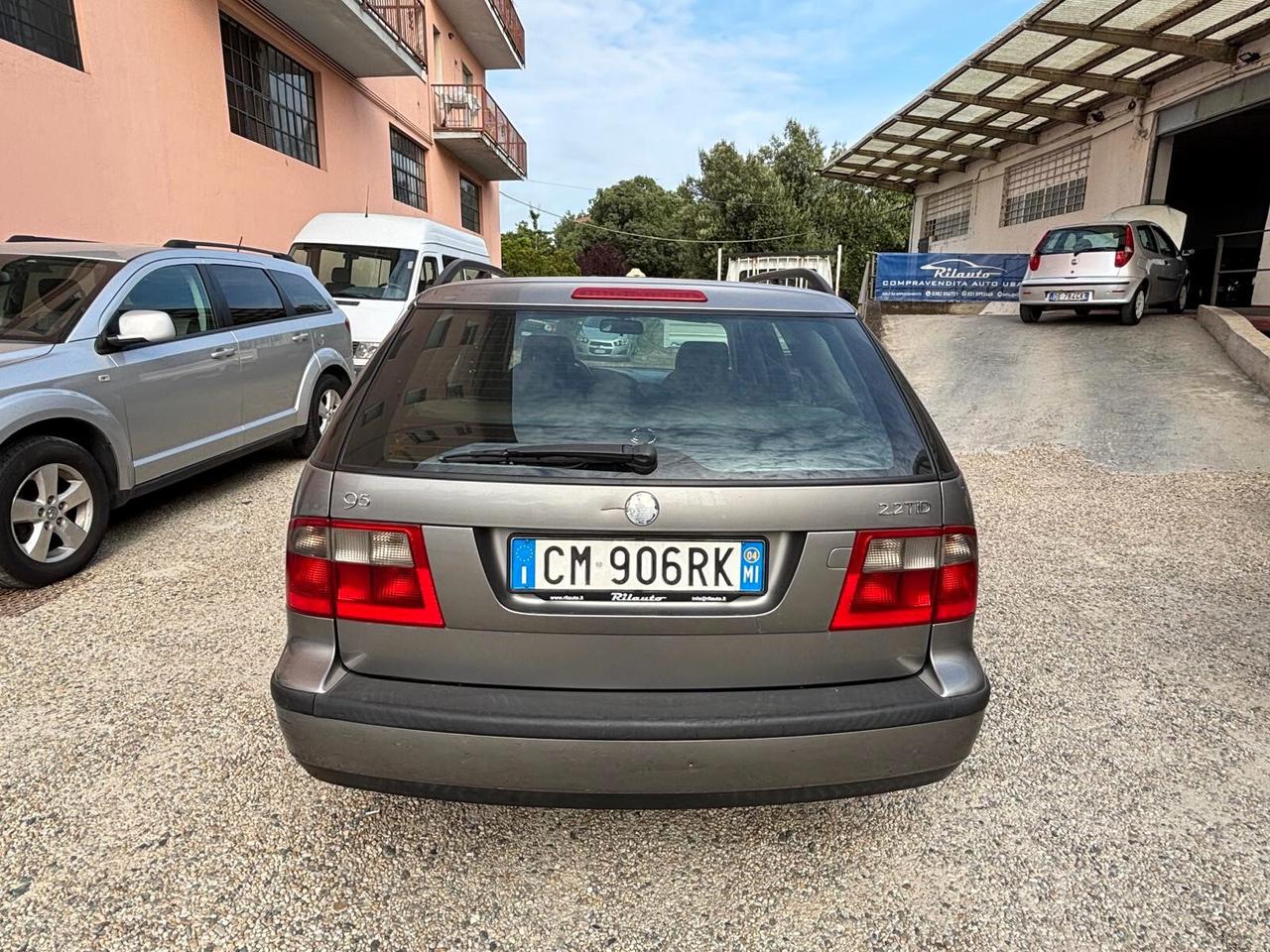 Saab 9-5 2.2 TiD S.W. Vector IVA DEDUCIBILE