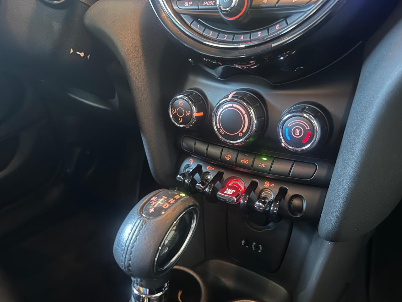 Mini 1.5 Cooper D5 PORTE BOOST AUTO LED