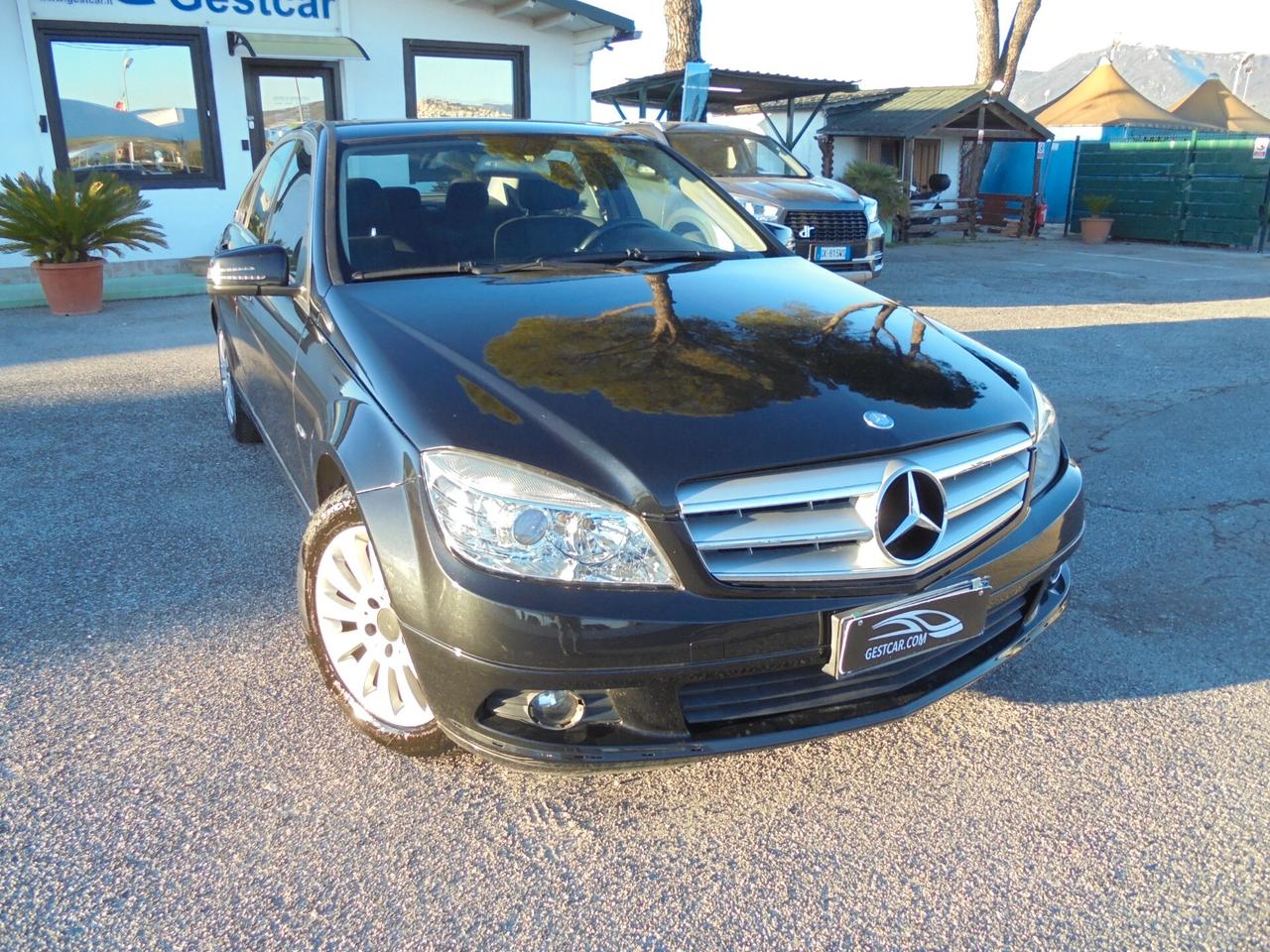 Mercedes-benz C 220 CDI BlueEFFICIENCY Elegance