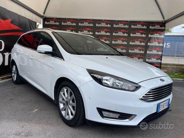 Ford Focus 1.5 TDCi 120 CV S.W TITANIUM