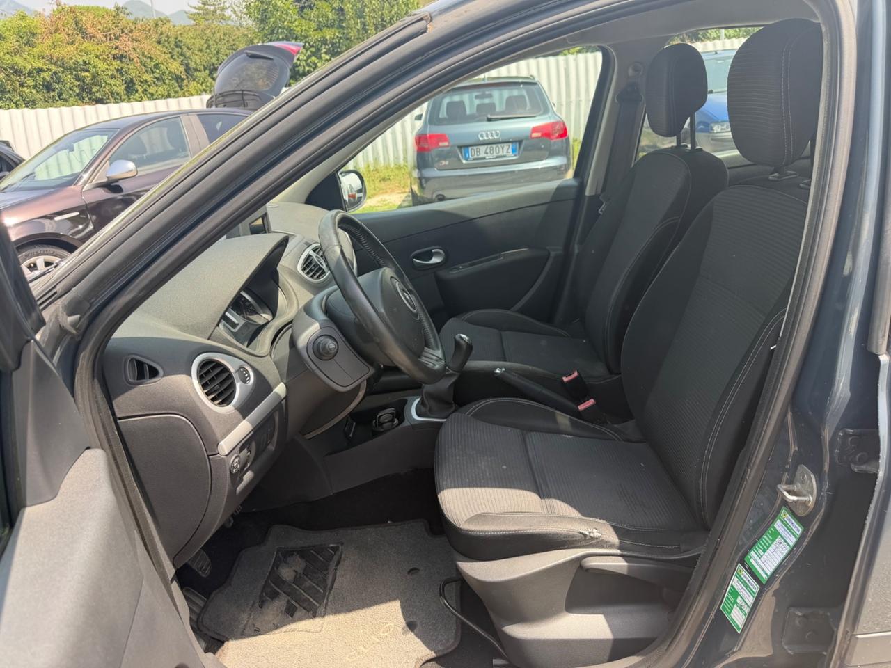 Renault Clio 1.2 16V 5 porte GPL Dynamique
