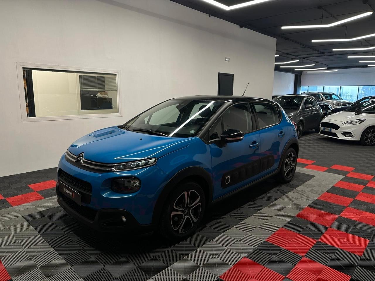 Citroen C3 1.2 Shine OK NEOPATENTATI PREZZO REALE