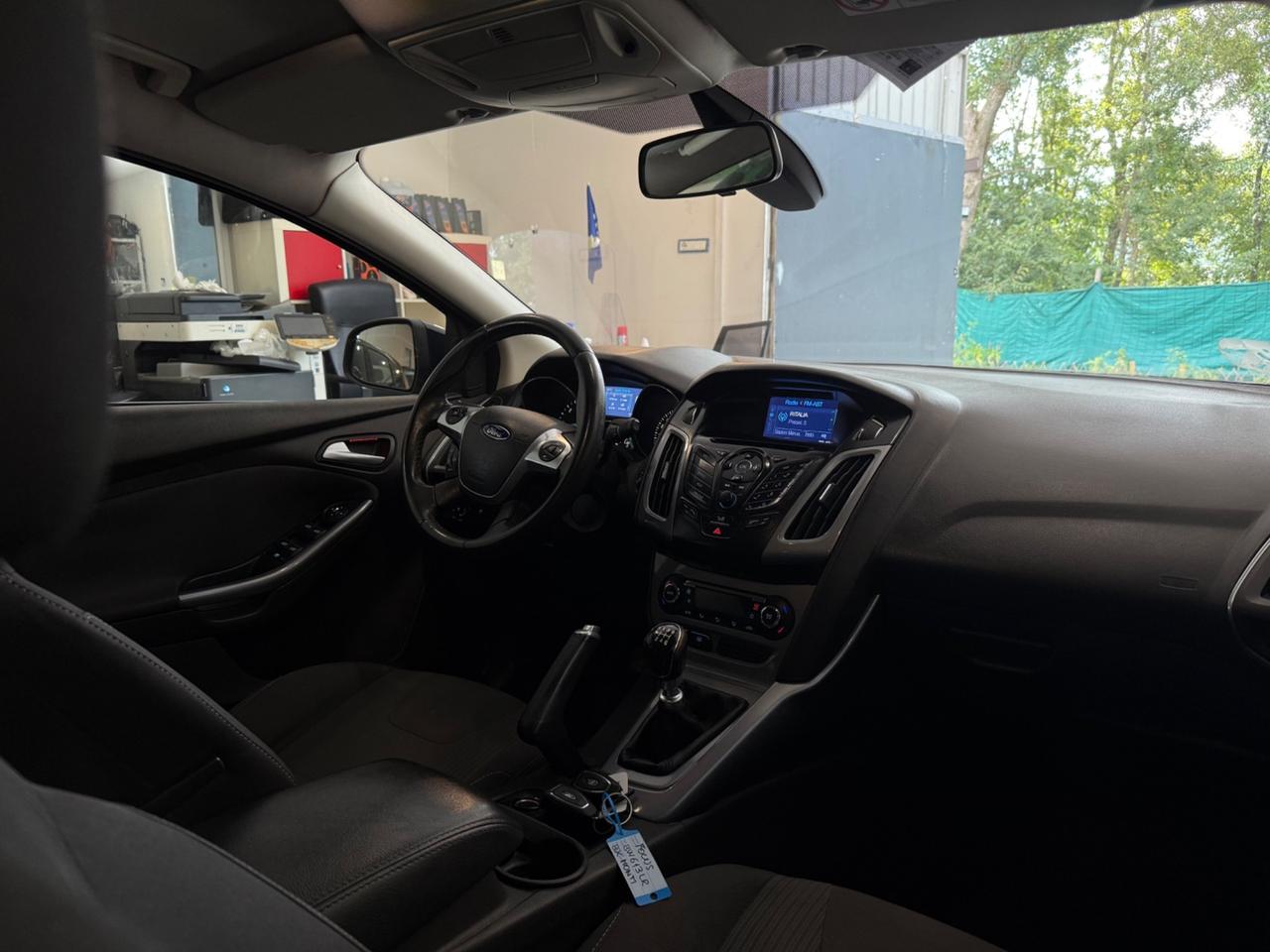 Ford Focus 1.6 DIESEL 2014 neopatentati