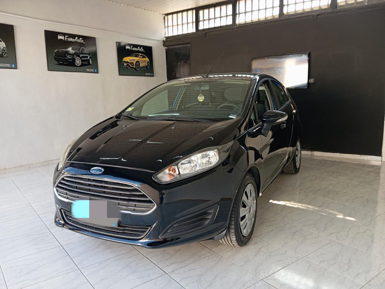 Ford Fiesta 1.4 Benz/GPL 2015 CON GARANZIA
