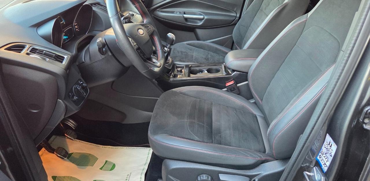 Ford Kuga 1.5 TDCI 120 CV 2WD ST-Line 49mila km