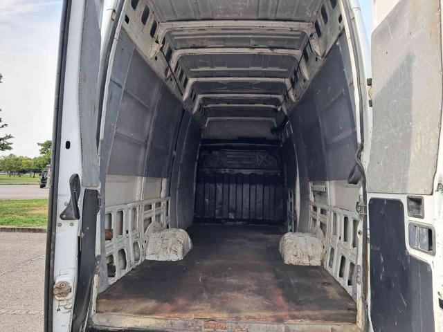 IVECO Daily 35C15LV BTor 3.0 HPT PL-TA-RG Furgone