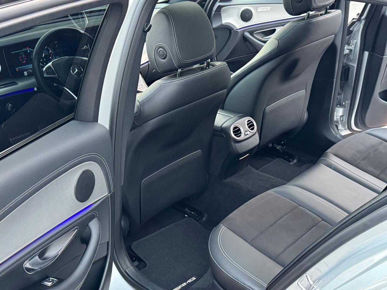 Mercedes-benz E 220 d 4Matic Sport AMG LINE !