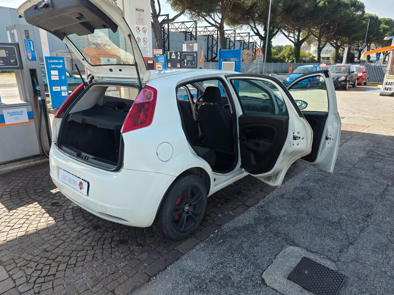 Fiat Grande Punto 1.3 MJT 75 CV 5 porte Actual con 222.000km