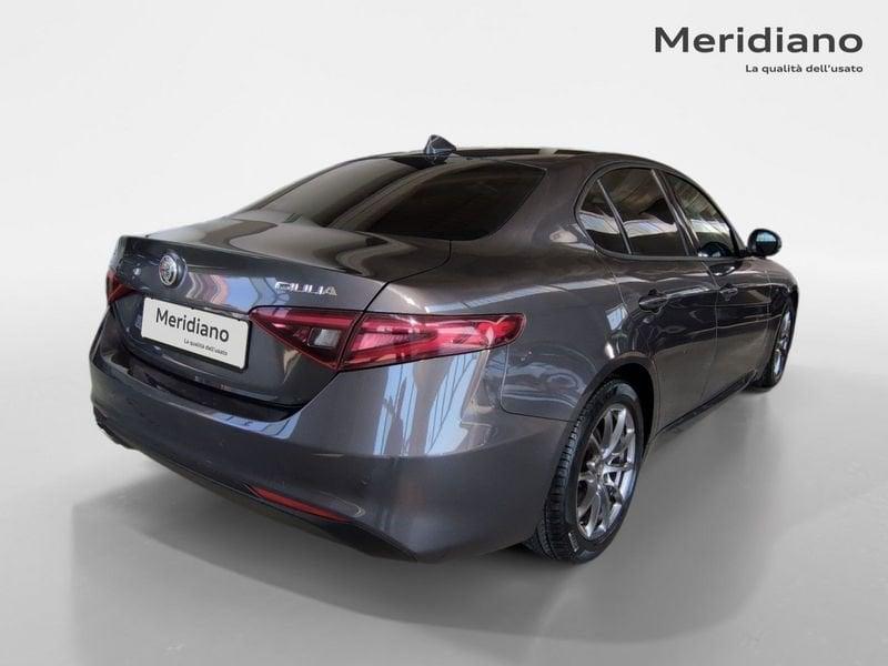 Alfa Romeo Giulia 2.2 Turbo AT8 160CV Business