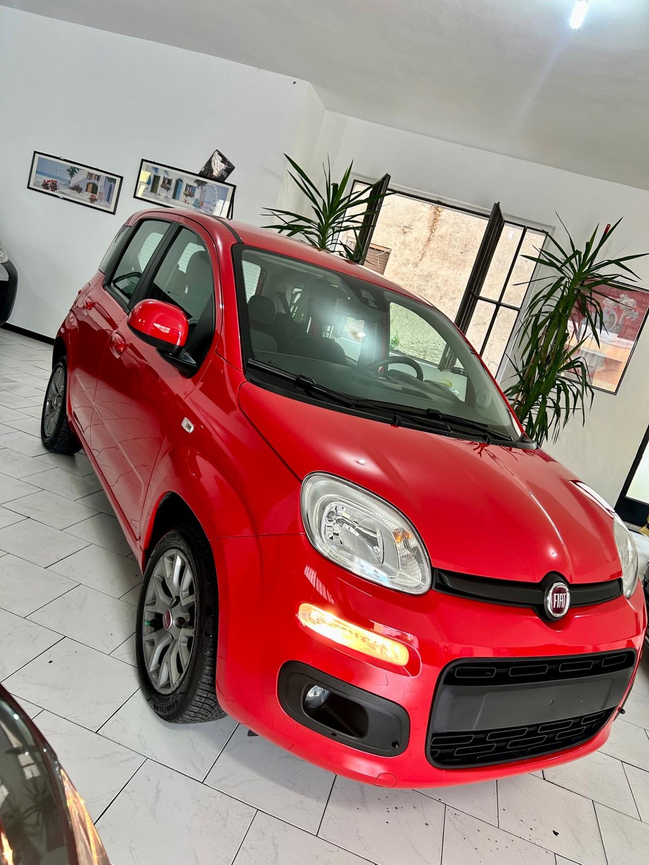 Fiat Panda 1.2 Lounge *sedili riscaldabili*sensori Park*5posti