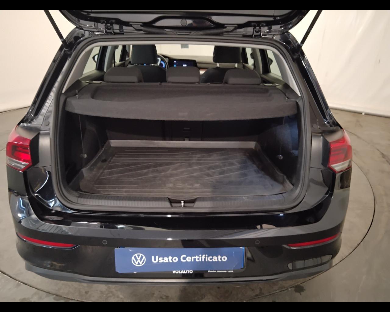 VOLKSWAGEN Golf VIII 2020 - Golf 1.0 tsi evo Life 110cv
