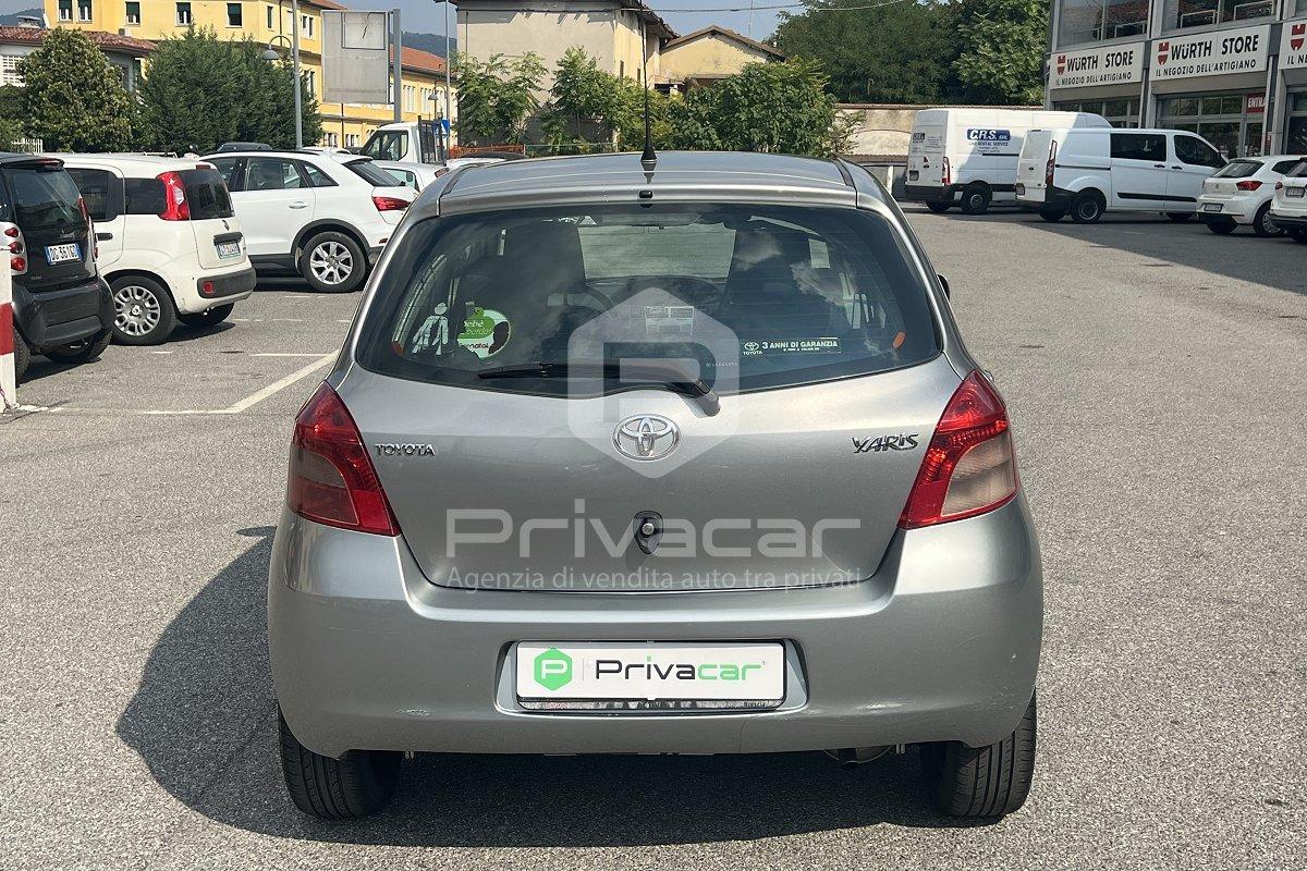 TOYOTA Yaris 1.0 5 porte Sol