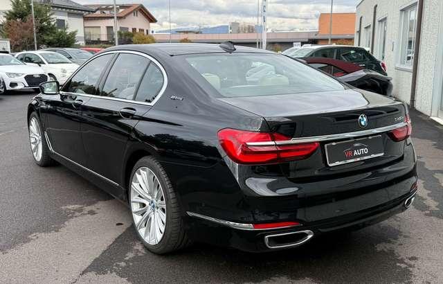 BMW 740 e Luxury autom HYBRID PLUG-IN