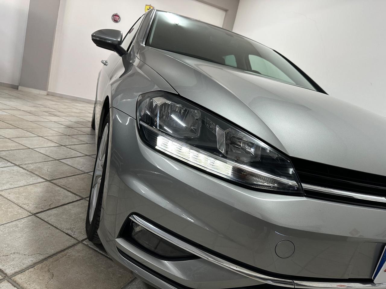 Volkswagen Golf 7.5 1.6 TDI (116) Executive 2017