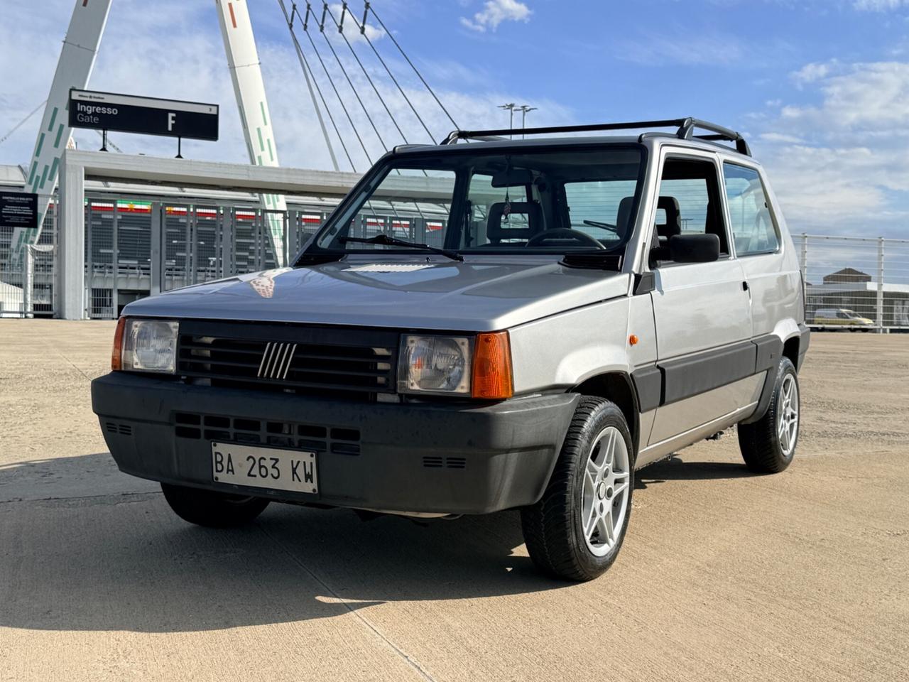 Fiat Panda 900 i.e. cat Jolly