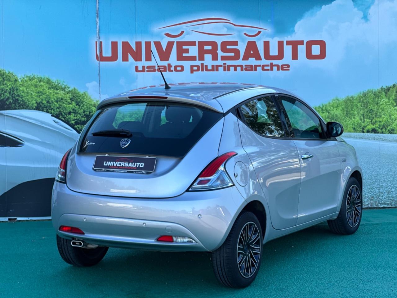Lancia Ypsilon 1.2 Benzina 69cv Gold 2019